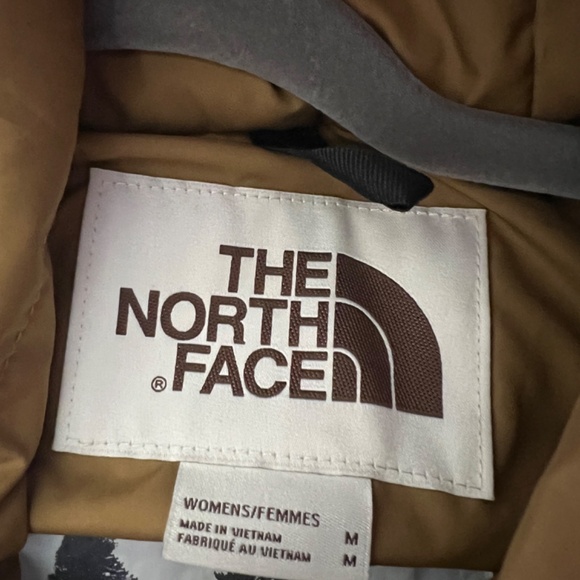 North face jacket - Picture 2 of 2